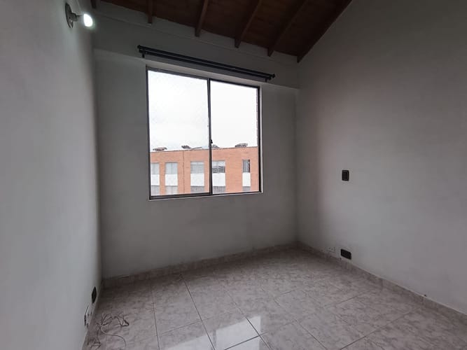 Apartamento de 2 alcobas en arriendo en Vía Las Palmas, Medellín, 47 m² · foto 9 de 16