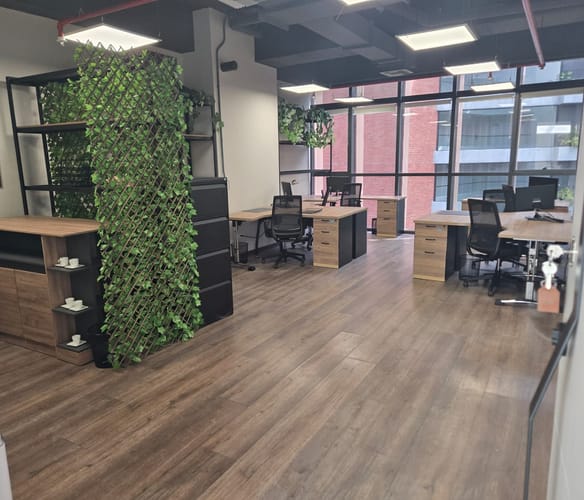 Oficina en arriendo en El Poblado, Medellín, 42 m² · foto 4 de 11
