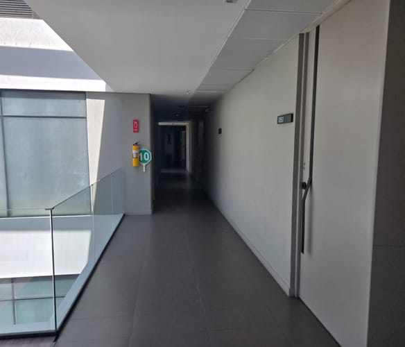 Oficina en arriendo en El Poblado, Medellín, 42 m² · foto 6 de 11