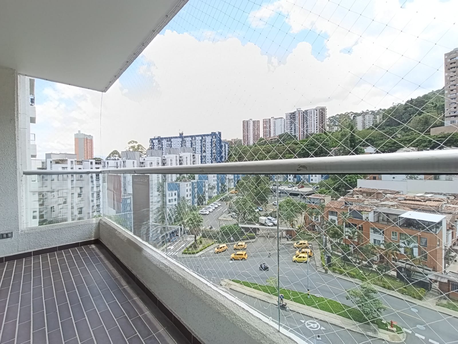 Apartamento en Arriendo en Loma del Indio, Medellín