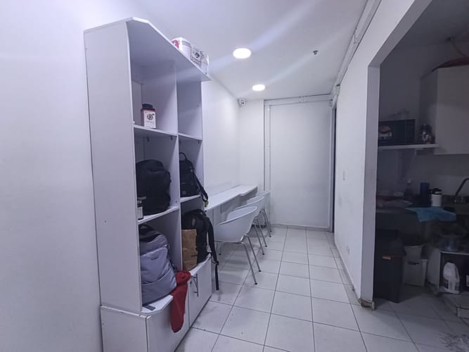 Local en arriendo en Aves Maria, Sabaneta, 104 m² · foto 6 de 13