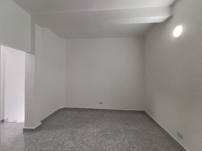 Local en arriendo en Buenos Aires, Medellín, 100 m² · foto 3 de 16