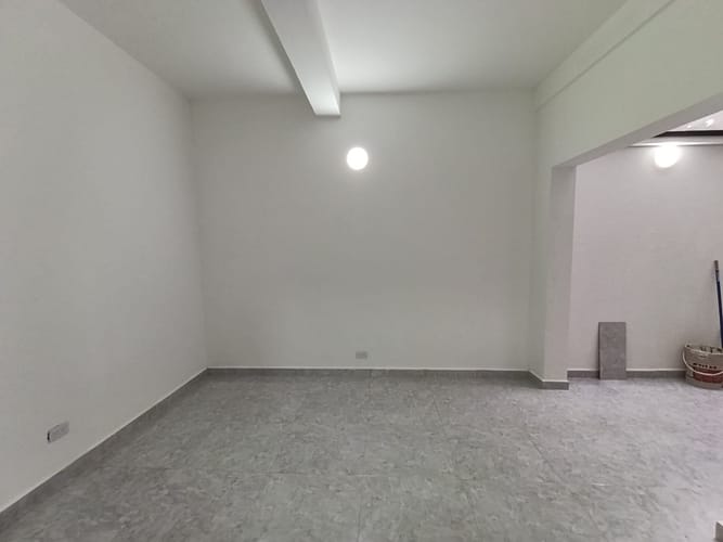 Local en arriendo en Buenos Aires, Medellín, 100 m² · foto 4 de 16