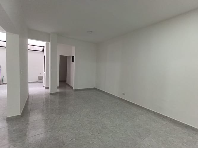 Local en arriendo en Buenos Aires, Medellín, 100 m² · foto 11 de 16