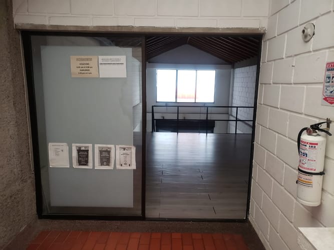 Local en arriendo en Villa Carlota, Medellín, 88 m² · foto 4 de 11
