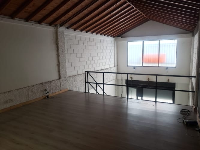 Local en arriendo en Villa Carlota, Medellín, 88 m² · foto 8 de 11