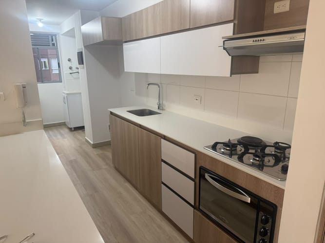 Apartamento de 3 alcobas en arriendo en Loma De La Doctora, Sabaneta, 90 m² · foto 11 de 13