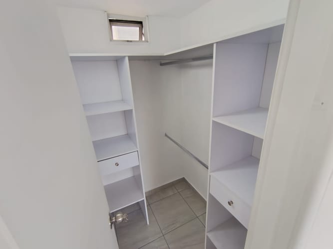 Apartamento de 3 alcobas en arriendo en Belén, Medellín, 90 m² · foto 14 de 16