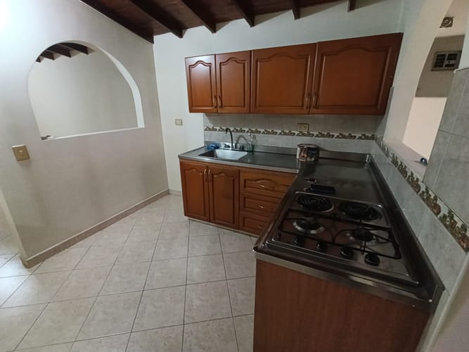 Casa de 3 alcobas en arriendo en La Floresta, Medellín, 120 m² · foto 8 de 20