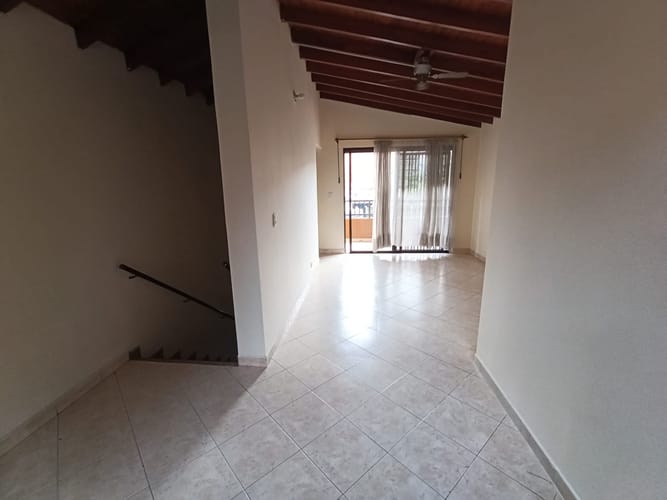 Casa de 3 alcobas en arriendo en La Floresta, Medellín, 120 m² · foto 14 de 20