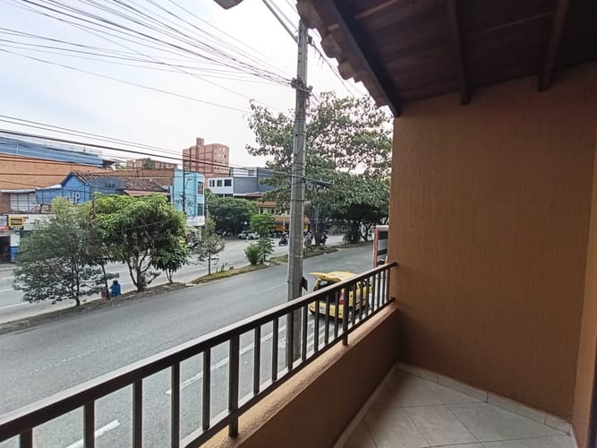 Casa de 3 alcobas en arriendo en La Floresta, Medellín, 120 m² · foto 19 de 20