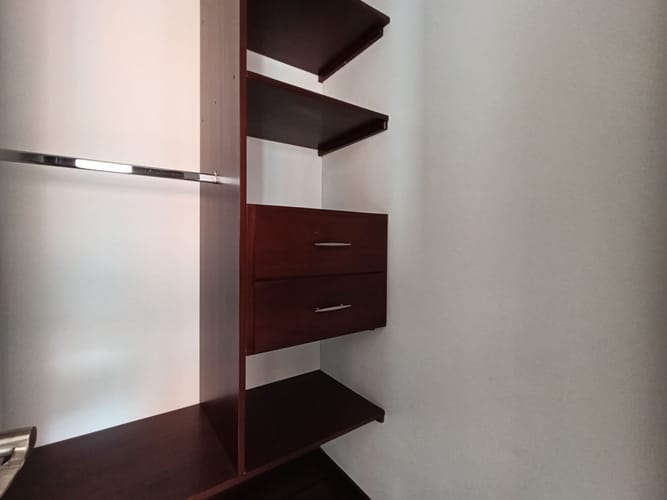 Apartamento de 3 alcobas en arriendo en Las Lomas, Medellín, 180 m² · foto 8 de 20