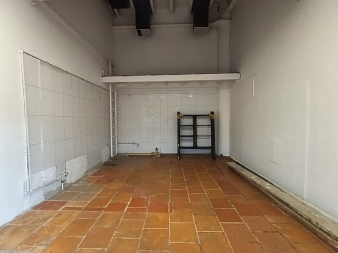 Local en arriendo en El Poblado, Medellín, 28 m² · foto 18 de 18