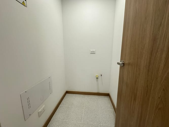 Consultorio en arriendo en Laureles, Medellín, 29 m² · foto 6 de 10