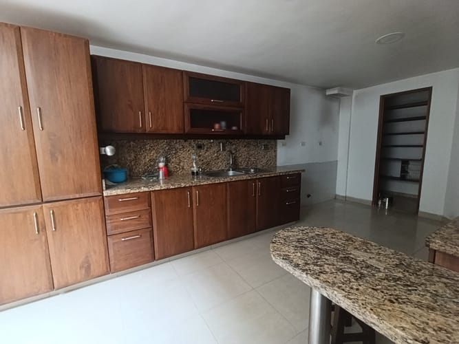 Casa de 5 alcobas en arriendo en Otraparte, Envigado, 300 m² · foto 6 de 20