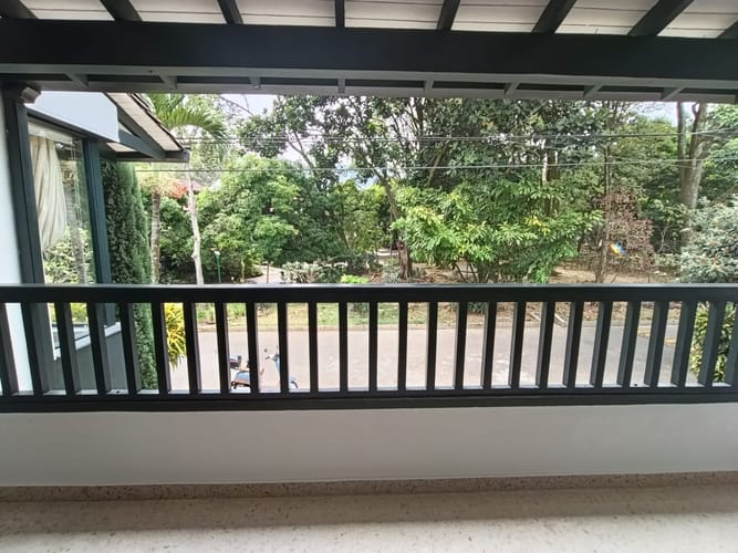Casa de 5 alcobas en arriendo en Otraparte, Envigado, 300 m² · foto 11 de 20