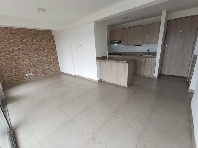 Apartamento de 3 alcobas en arriendo en Calasanz Parte Alta, Medellín, 76 m² · foto 6 de 20