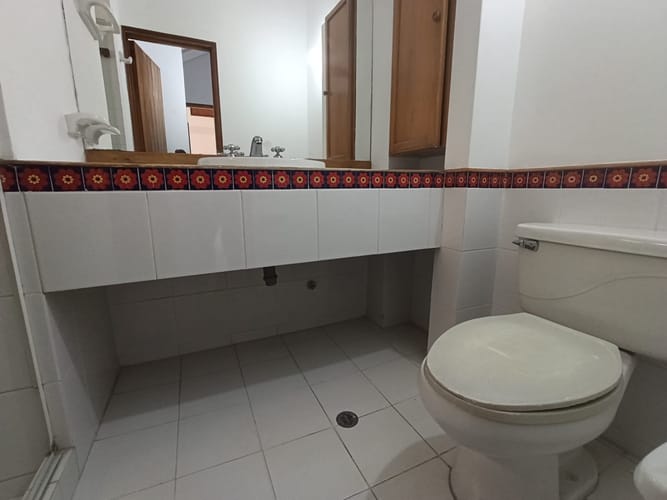 Casa de 5 alcobas en arriendo en Otraparte, Envigado, 300 m² · foto 17 de 20