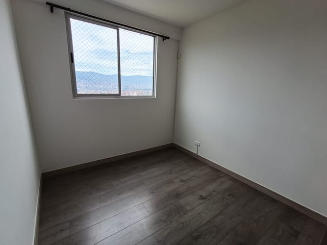 Apartamento de 3 alcobas en arriendo en Calasanz Parte Alta, Medellín, 76 m² · foto 15 de 20