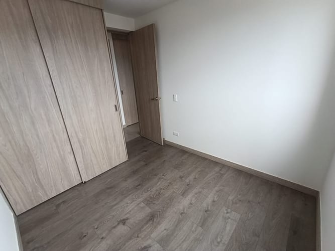Apartamento de 3 alcobas en arriendo en Calasanz Parte Alta, Medellín, 76 m² · foto 16 de 20