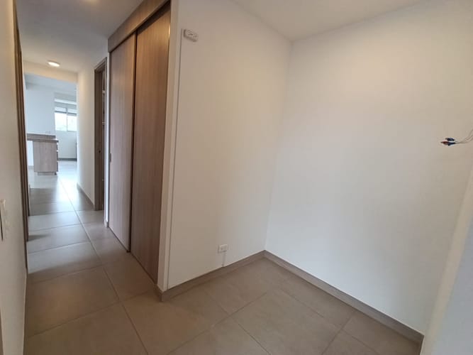 Apartamento de 3 alcobas en arriendo en Calasanz Parte Alta, Medellín, 76 m² · foto 19 de 20