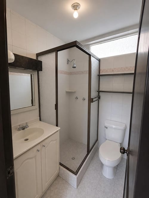 Apartamento de 3 alcobas en venta en La Pola, Ibagué, 118 m² · foto 10 de 11
