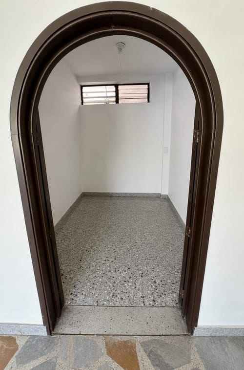 Apartamento de 3 alcobas en venta en La Pola, Ibagué, 118 m² · foto 5 de 11