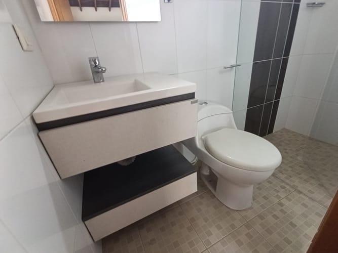 Apartamento de 3 alcobas en arriendo en Bolivariana, Medellín, 86 m² · foto 8 de 13