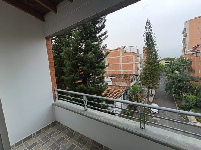 Apartamento de 3 alcobas en arriendo en Bolivariana, Medellín, 86 m² · foto 11 de 13