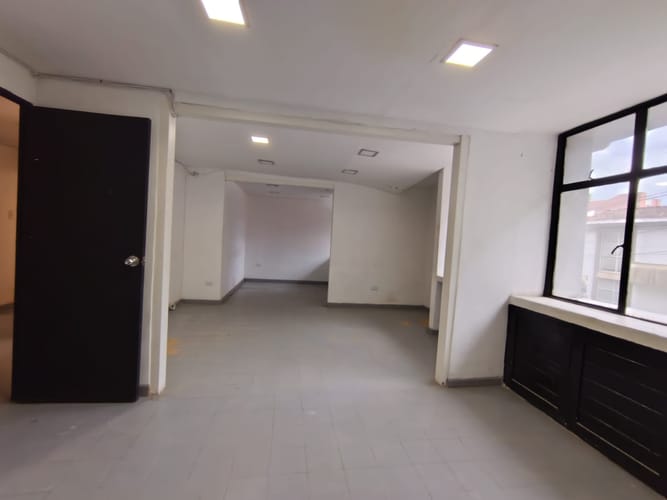 Local en arriendo en Laureles, Medellín, 330 m² · foto 17 de 20