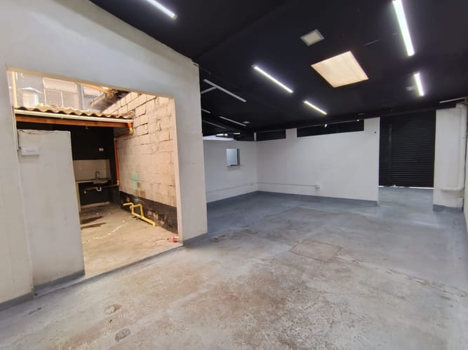 Local en arriendo en Laureles, Medellín, 330 m² · foto 19 de 20