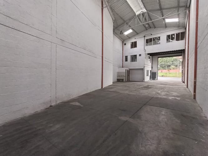 Bodega en arriendo en La Tablaza, La Estrella, 407 m² · foto 7 de 18