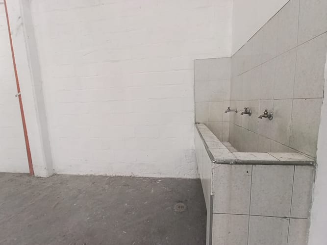 Bodega en arriendo en La Tablaza, La Estrella, 407 m² · foto 8 de 18