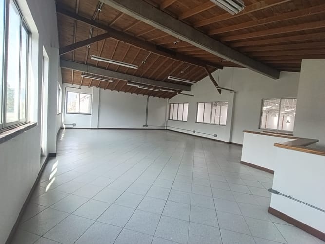 Bodega en arriendo en La Tablaza, La Estrella, 407 m² · foto 10 de 18