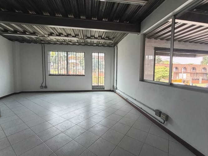 Bodega en arriendo en La Tablaza, La Estrella, 407 m² · foto 13 de 18