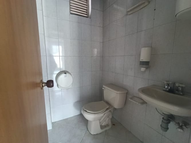 Bodega en arriendo en La Tablaza, La Estrella, 407 m² · foto 15 de 18
