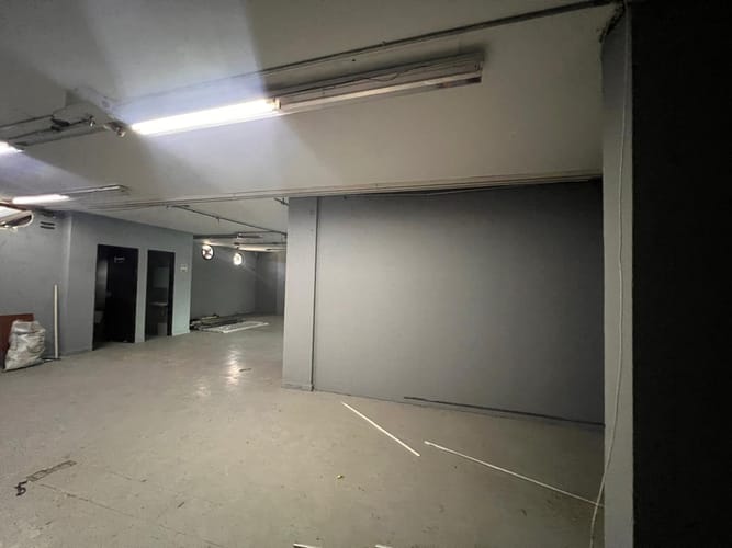 Bodega en arriendo en Laureles, Medellín, 300 m² · foto 13 de 20