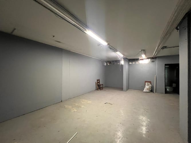 Bodega en arriendo en Laureles, Medellín, 300 m² · foto 14 de 20