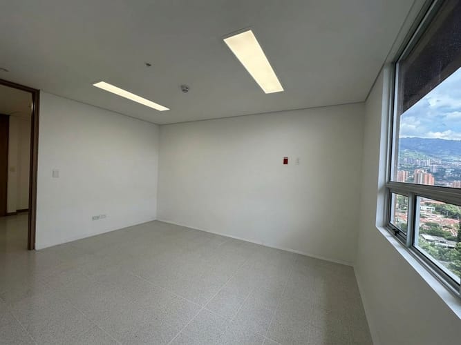 Consultorio en arriendo en Laureles, Medellín, 29 m² · foto 4 de 10