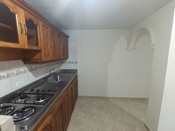 Apartamento de 2 alcobas en arriendo en Bombona No.1, Medellín, 53 m² · foto 6 de 20