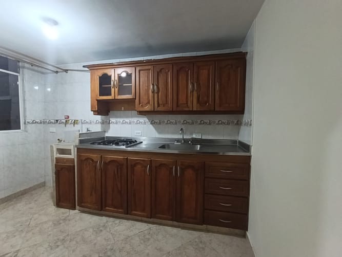 Apartamento de 2 alcobas en arriendo en Bombona No.1, Medellín, 53 m² · foto 7 de 20