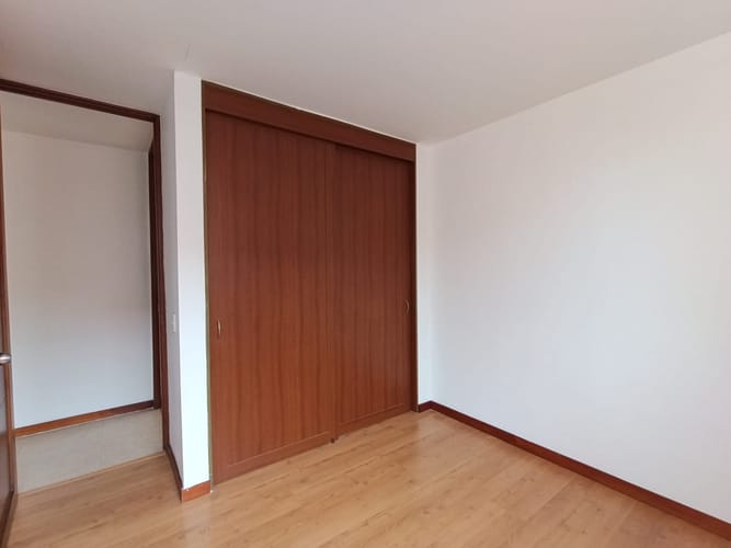 Apartamento de 3 alcobas en arriendo en Loma Del Esmeraldal, Envigado, 78 m² · foto 9 de 20