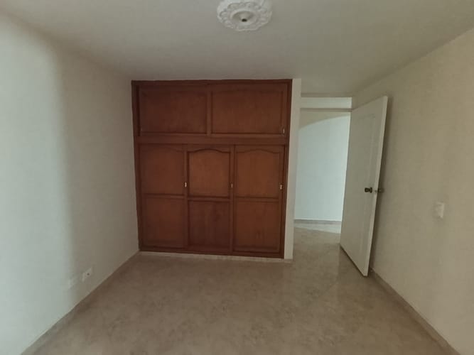 Apartamento de 2 alcobas en arriendo en Bombona No.1, Medellín, 53 m² · foto 12 de 20
