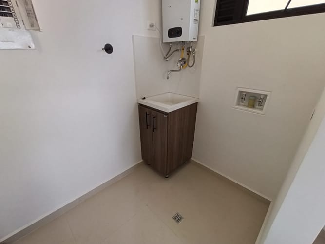 Apartamento de 3 alcobas en arriendo en Rionegro, 72 m² · foto 5 de 14