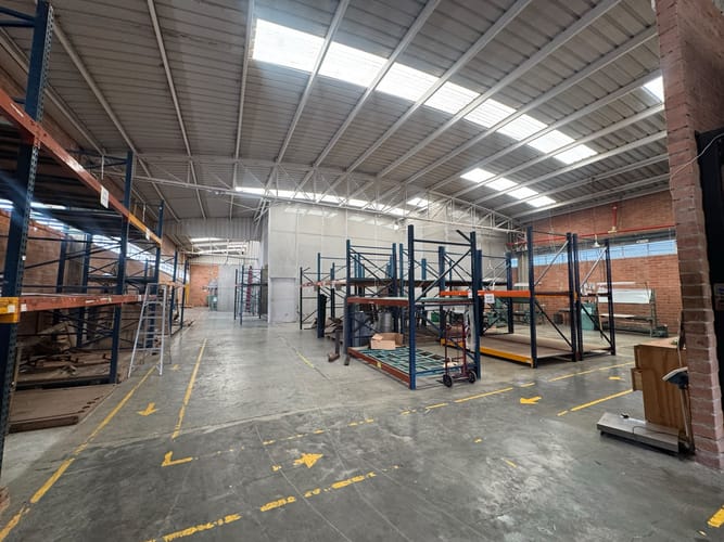Bodega en arriendo en La Tablaza, La Estrella, 900 m² · foto 4 de 20