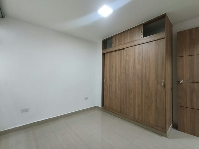 Apartamento de 3 alcobas en arriendo en Cabañas, Bello, 69 m² · foto 9 de 15