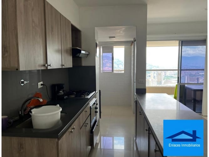 Apartamento de 2 alcobas en venta en Maria Auxiliadora, Sabaneta, 77 m² · foto 6 de 15