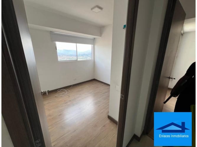 Apartamento de 2 alcobas en venta en Maria Auxiliadora, Sabaneta, 77 m² · foto 8 de 15