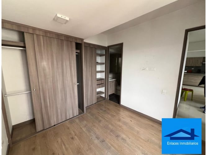 Apartamento de 2 alcobas en venta en Maria Auxiliadora, Sabaneta, 77 m² · foto 15 de 15