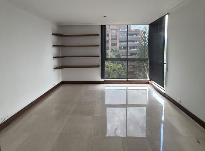 Apartamento de 3 alcobas en arriendo en San Lucas, Medellín, 420 m² · foto 11 de 20